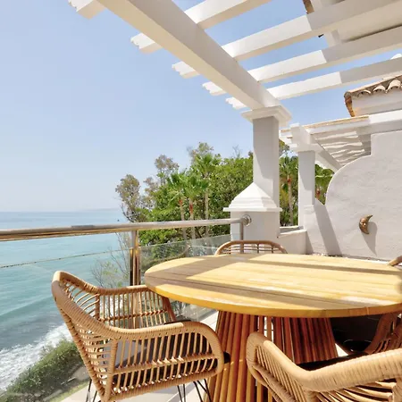 Penthouse Belisimo - Gerenoveerd Met Balkon & Zeezicht Apartment *