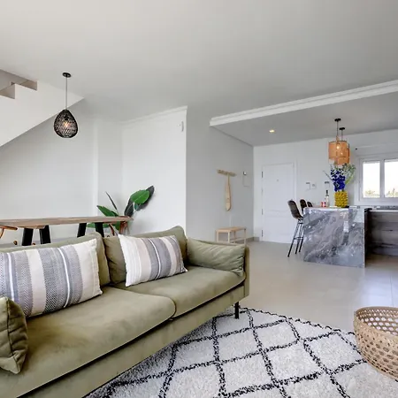 Apartment Penthouse Belisimo - Gerenoveerd Met Balkon & Zeezicht *